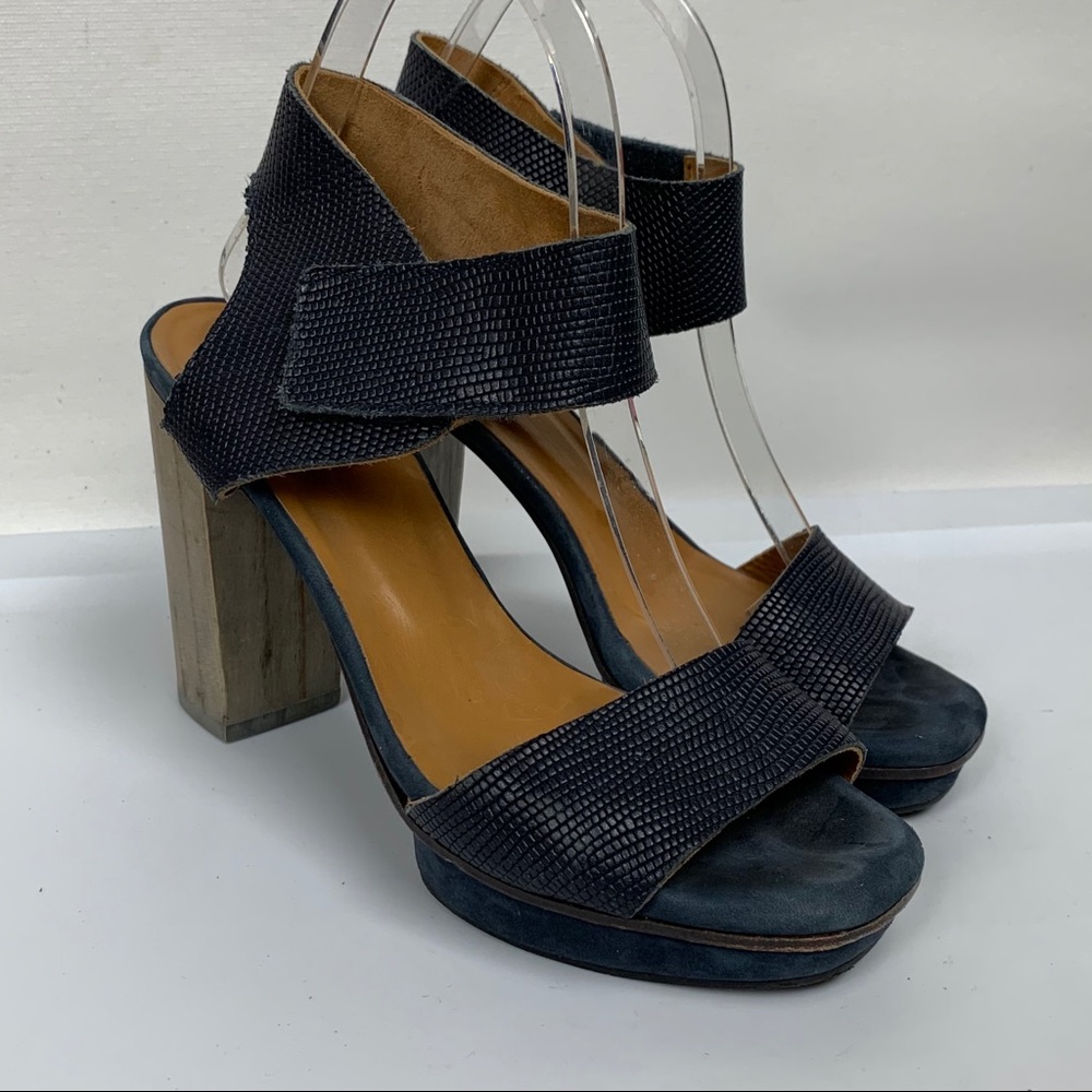 COCLICO Sz 6/37 Dark Blue Heels Sandals
